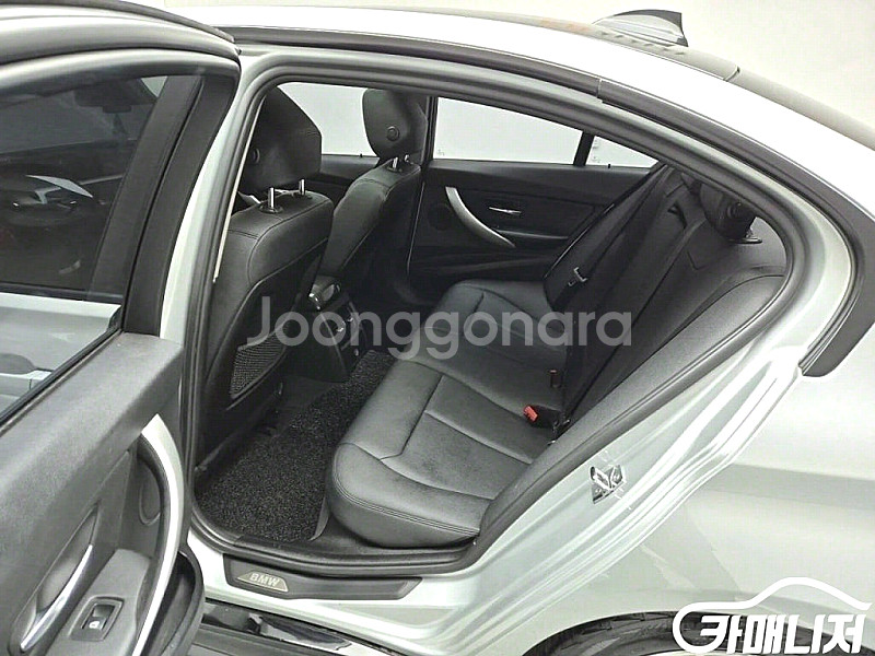 [BMW]3시리즈 (F30) 320i (5인승) 201...--4