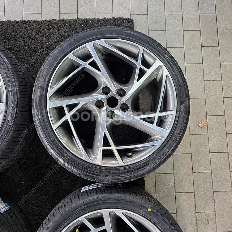 제네시스G90 RS4 20인치 휠타이어 판매--3