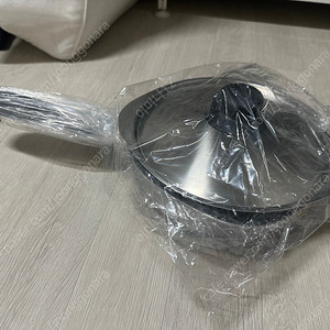 소리야나기 22cm냄비 미개봉새상품 판매합니다(인덕션가능모델)