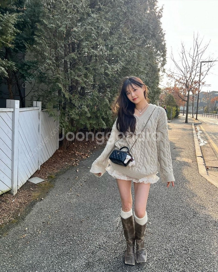 [새상품/25년2월구매] 샤넬 베니티 탑핸들 직사각 블...--1