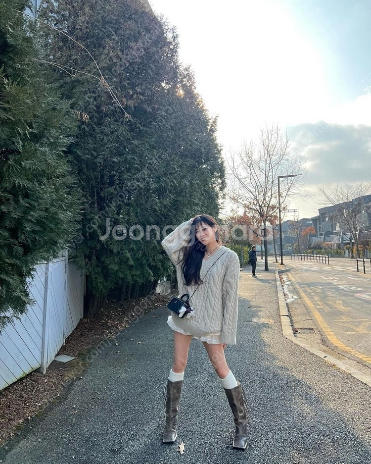 [새상품/25년2월구매] 샤넬 베니티 탑핸들 직사각 블...--2