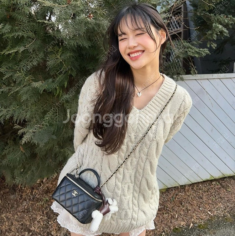 [새상품/25년2월구매] 샤넬 베니티 탑핸들 직사각 블...--3