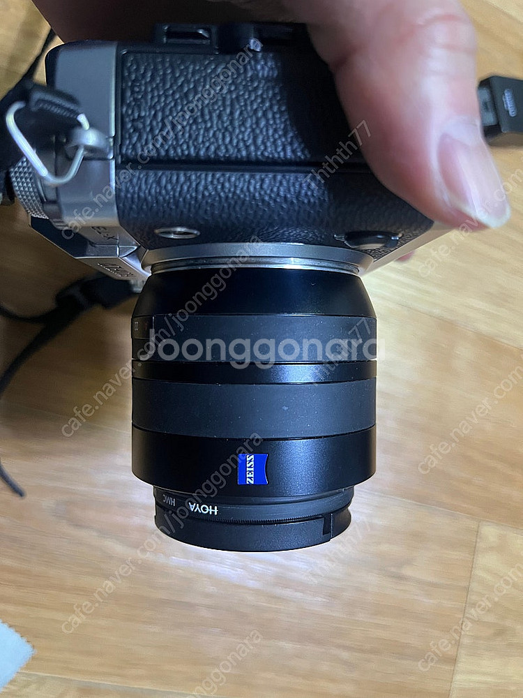 zeiss touit 32mm/1.8f 뚜잇 32.8--3