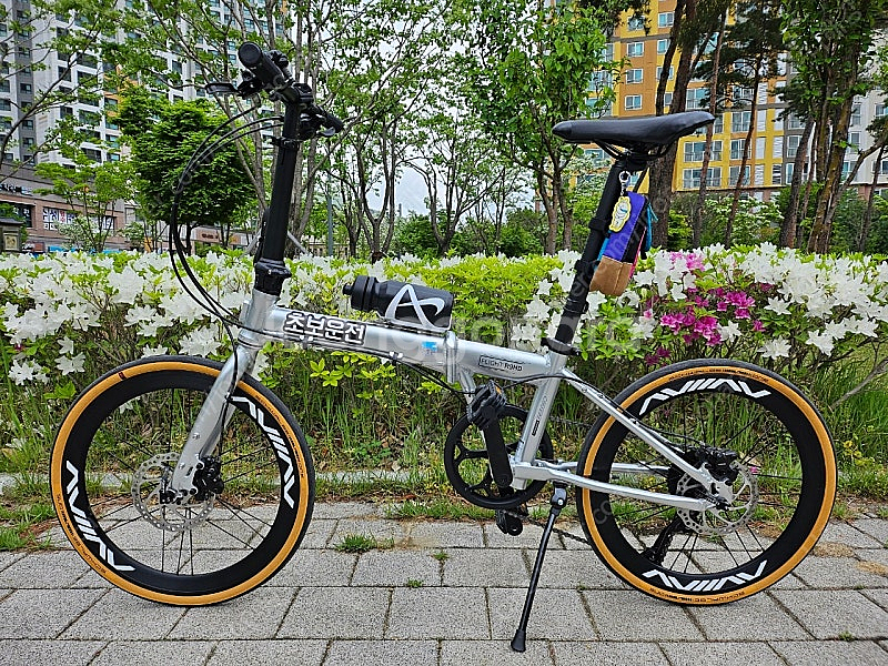 미니벨로 티티카카 자전거 팝니다 - 안심되는 중고거래