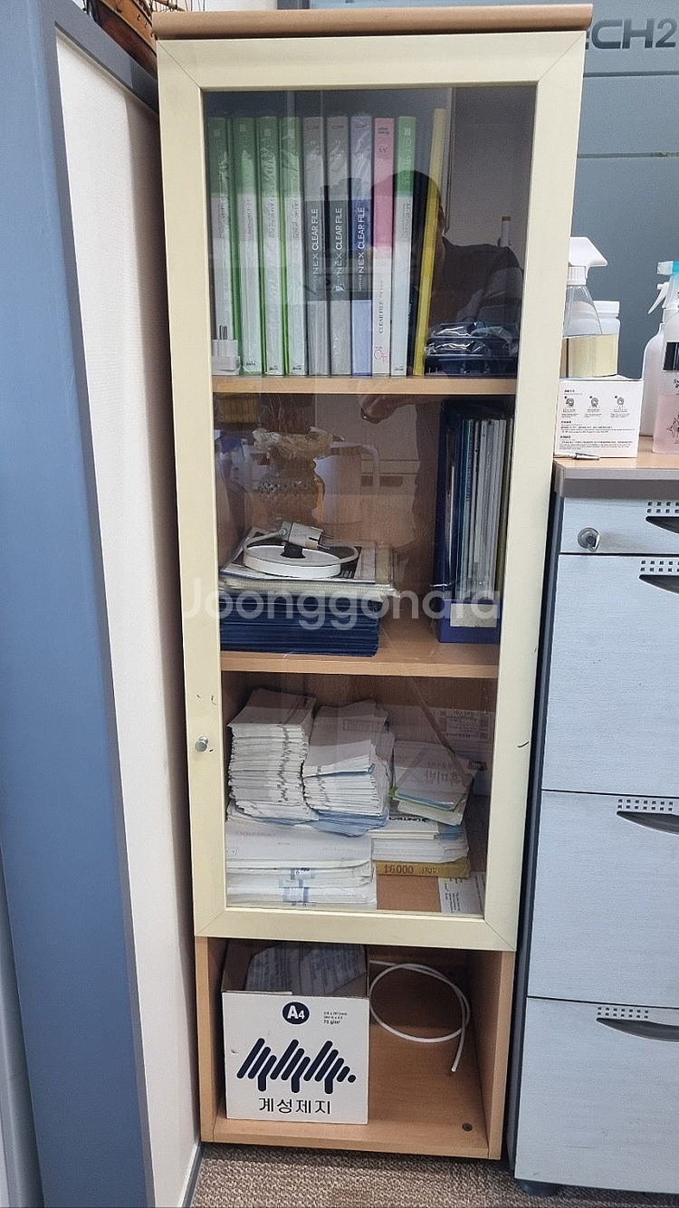 4단 유리장 진열장 팝니다--1