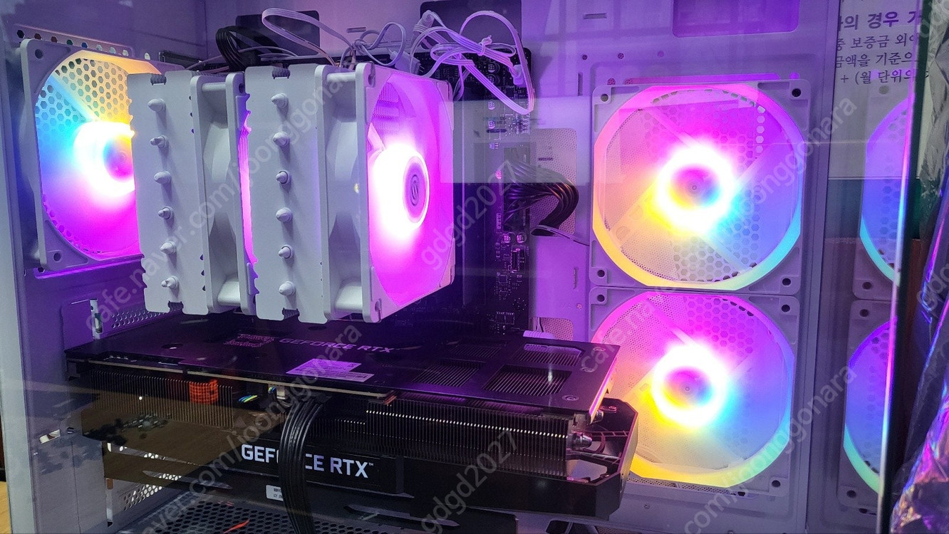 9800X3D 5070 본체 이미지