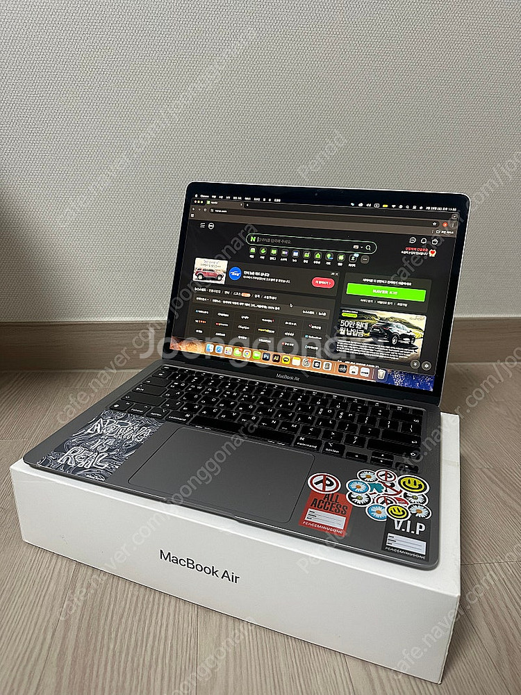 맥북에어 스페이스그레이 M1 2020 8GB/256--0