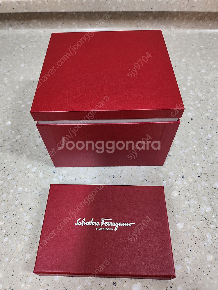 페라가모 여자 메탈시계 간치니 새제품--4