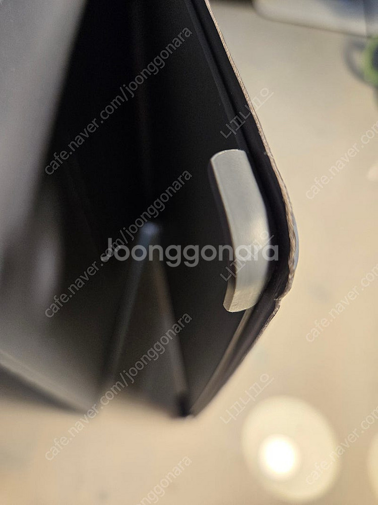 갤럭시 탭 A7 10.4" 용 삼성정품 북커버 EF-BT500PJEGKR 케이스--2