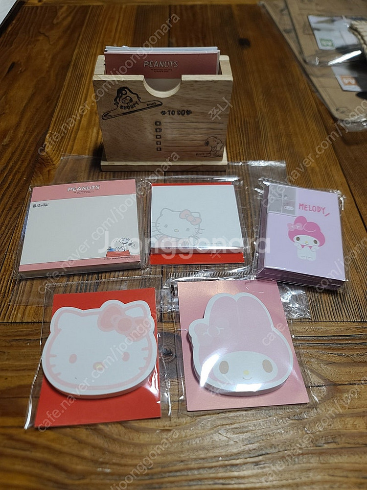새상품)마이멜로디 키티 스누피 떡메모지 포스트잇 접착메...--0