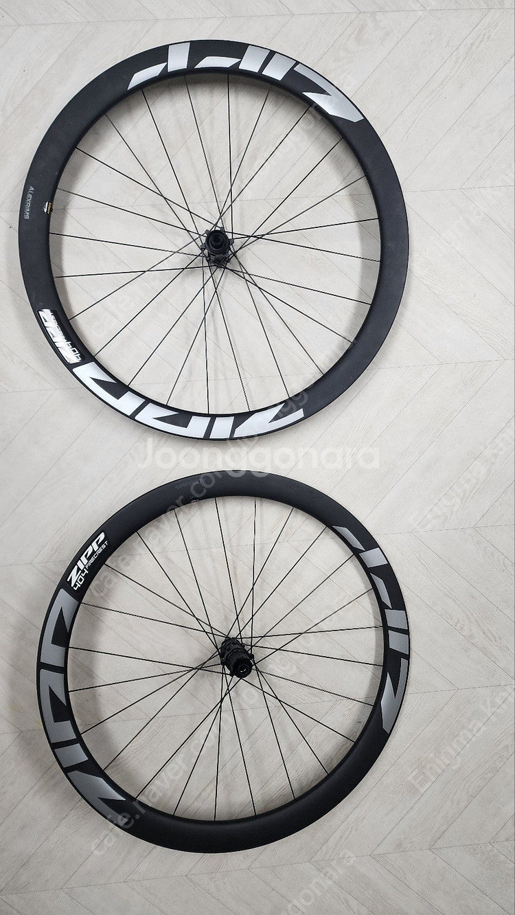 알렉스림 카본 휠셋 45mm 시마노 바디(협의가능) 판매합니다.--1
