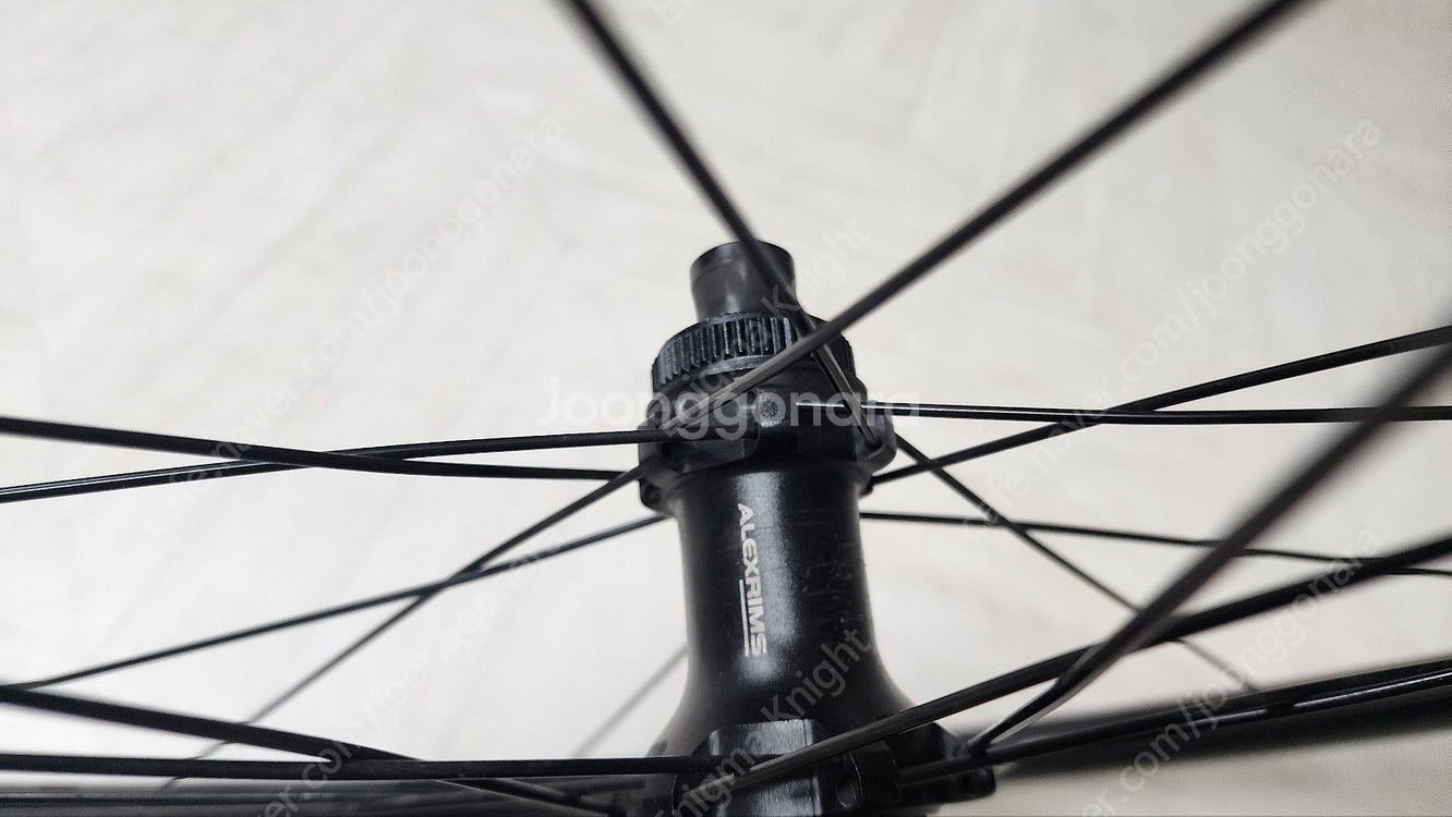 알렉스림 카본 휠셋 45mm 시마노 바디(협의가능) 판매합니다.--5