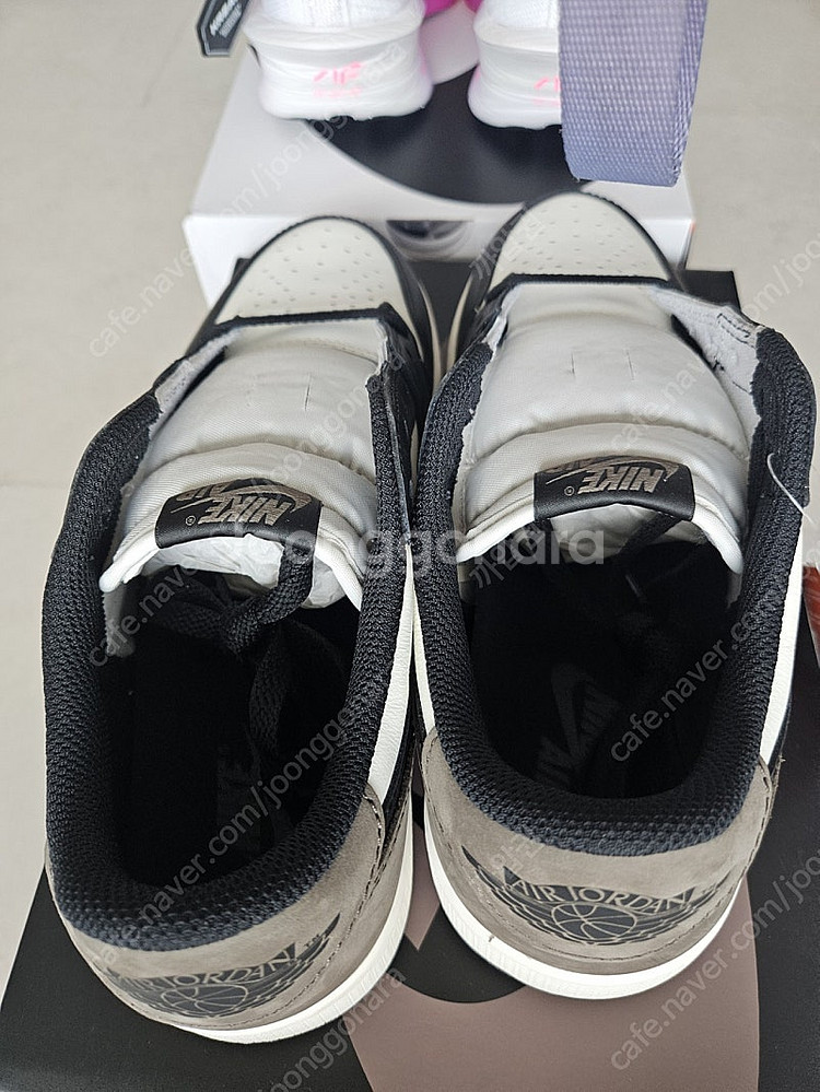 나이키 조던 모카 265 Jordan 1 Retro L...--2