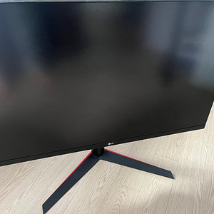 LG 32gk650f