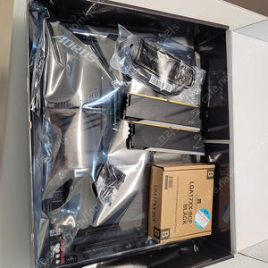 기가바이트 aorus z790 메인보드, ddr5 32g(6000)