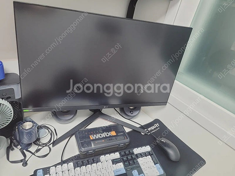 LG 27GP850 QHD 게이밍모니터 27인치 180...--0