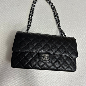 샤넬 클래식 미듐