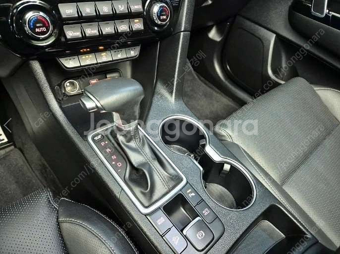 중고차 기아 스포티지 더 볼드 R2.0 디젤 2WD 인...--2