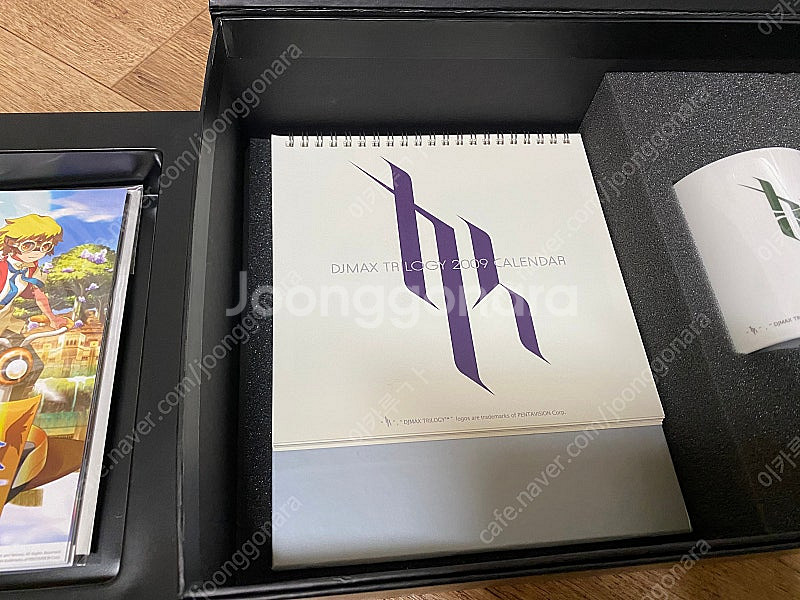 다제이맥스 트릴로지 펄사 한정판 판매해요--4