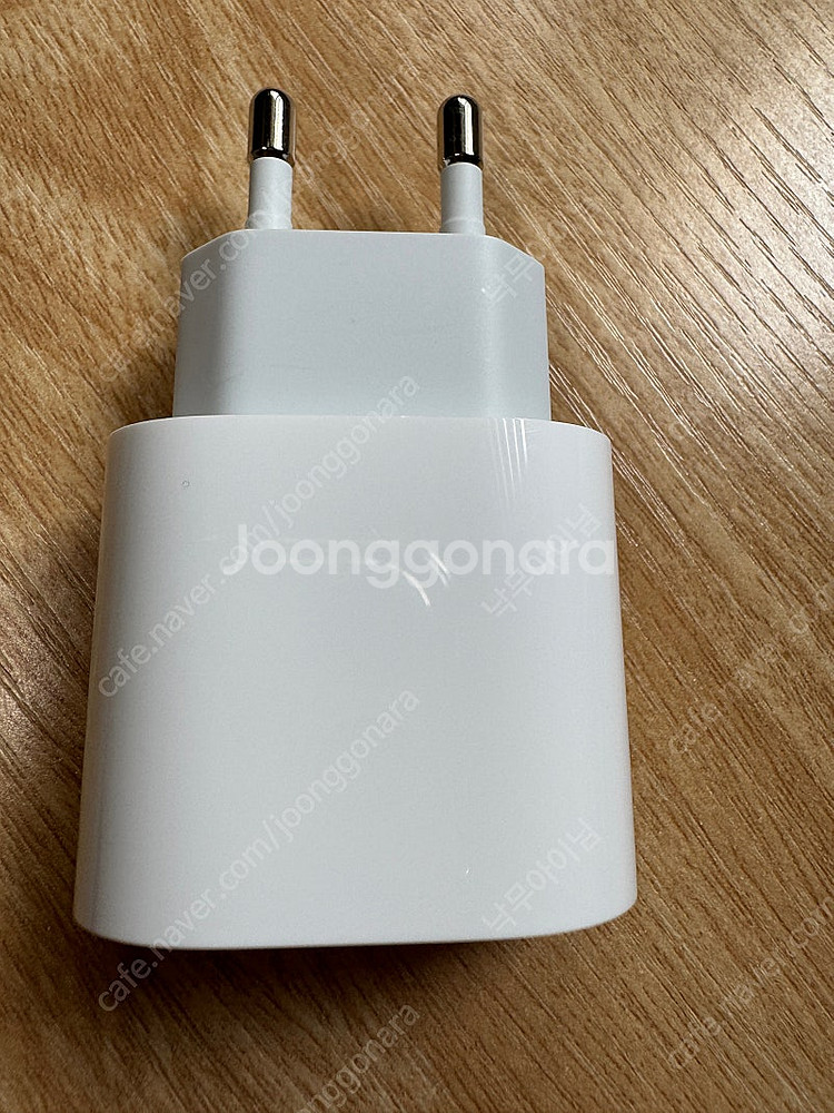 애플 20w 아답터, usb-c 8핀 케이블 판매합니다...--2