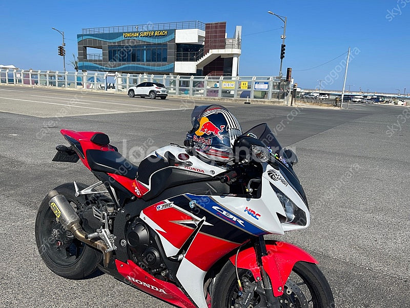cbr1000rr--4