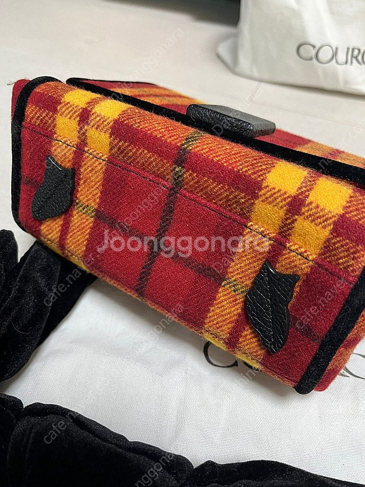 쿠론 X 럭키슈에뜨 콜라보 한정판 체크 컬렉션 키치 유...--2