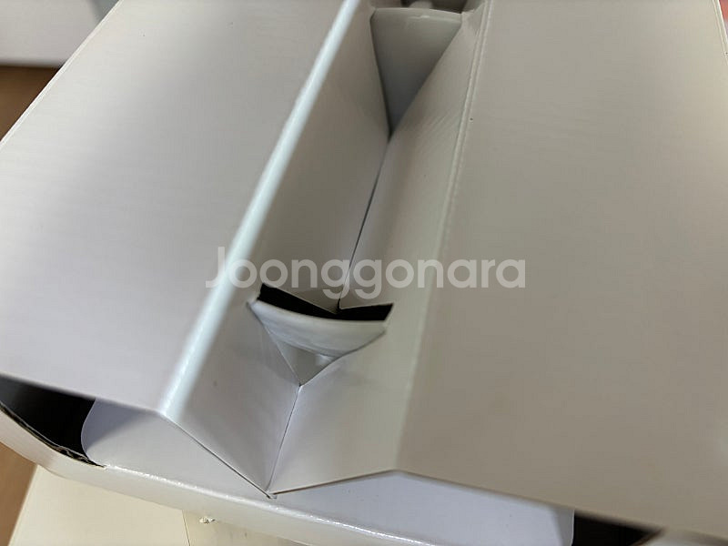 ) 로얄코펜하겐 화이트 하프레이스 티잔 200ml *2...--1