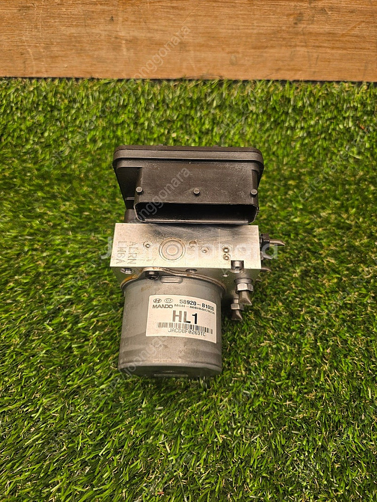 제네시스DH ABS모듈 58920-B1000 / 58920B1000 7만원--0