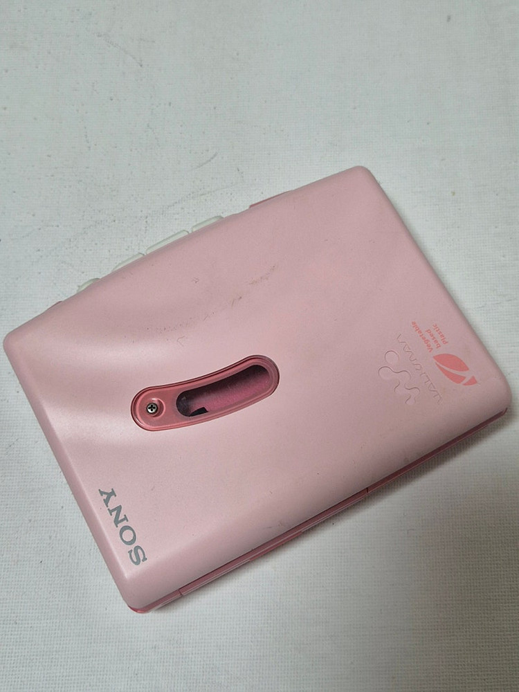 소니 워크맨 WM-FX202--5