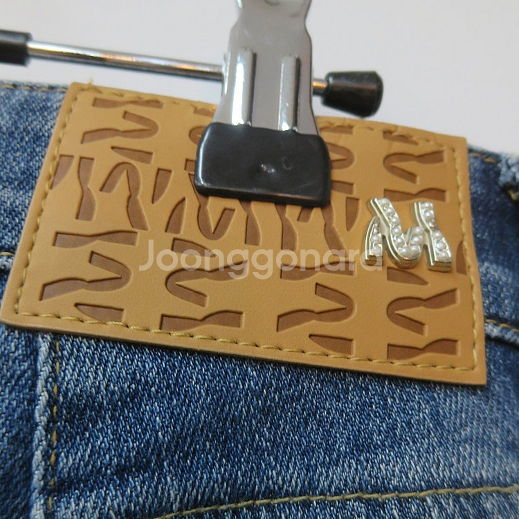 MINE 마인 23FW 세미 부츠컷 데님 팬츠--8