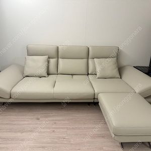 자코모 시그니처 스윙 3.5인 기능성 럭스 이태리 통가죽 천연면피 소가죽 소파+쿠션2개