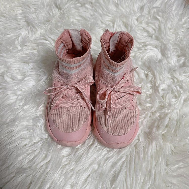 거의 새제품헤지스 키즈 여아 하이탑 부츠--0