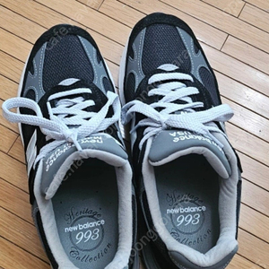 (260) 뉴발란스 993 블랙 새상품 24만원