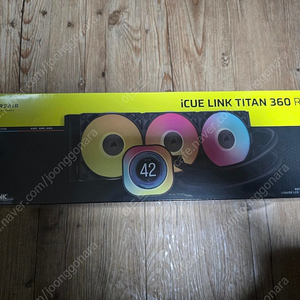 커세어 titan 360 rx lcd 수냉쿨러 미개봉 팝니다. corsair