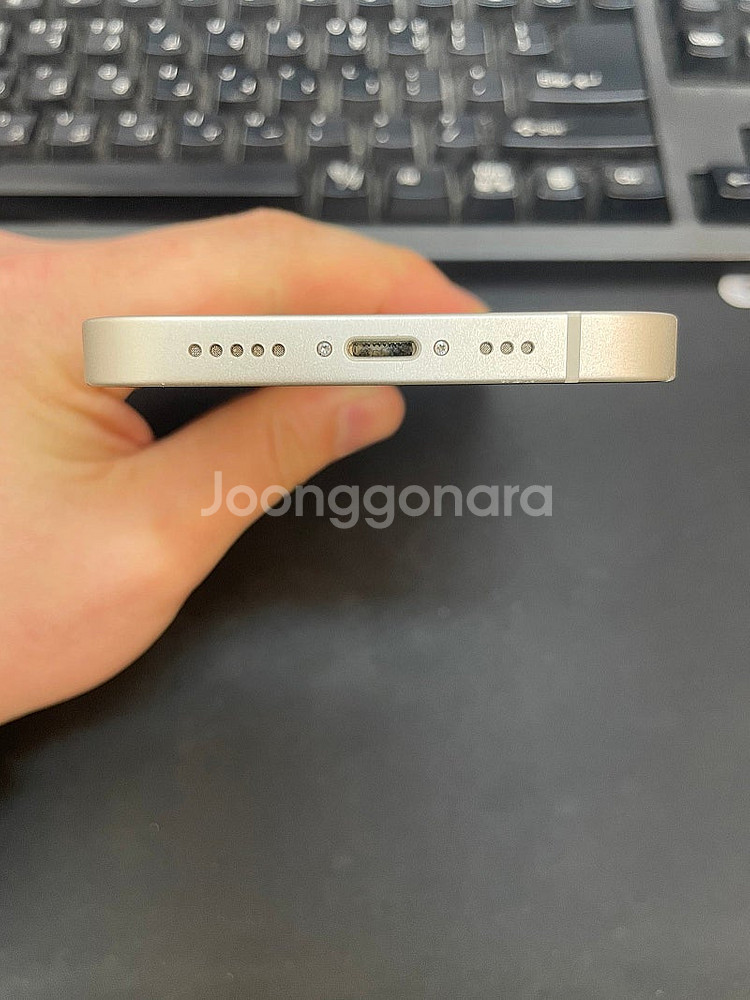 아이폰14 화이트 128GB 상태좋은 중고48만팝니다.--5