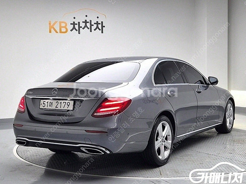 [벤츠]E-클래스 W213 E220d 아방가르드 (5인...--3