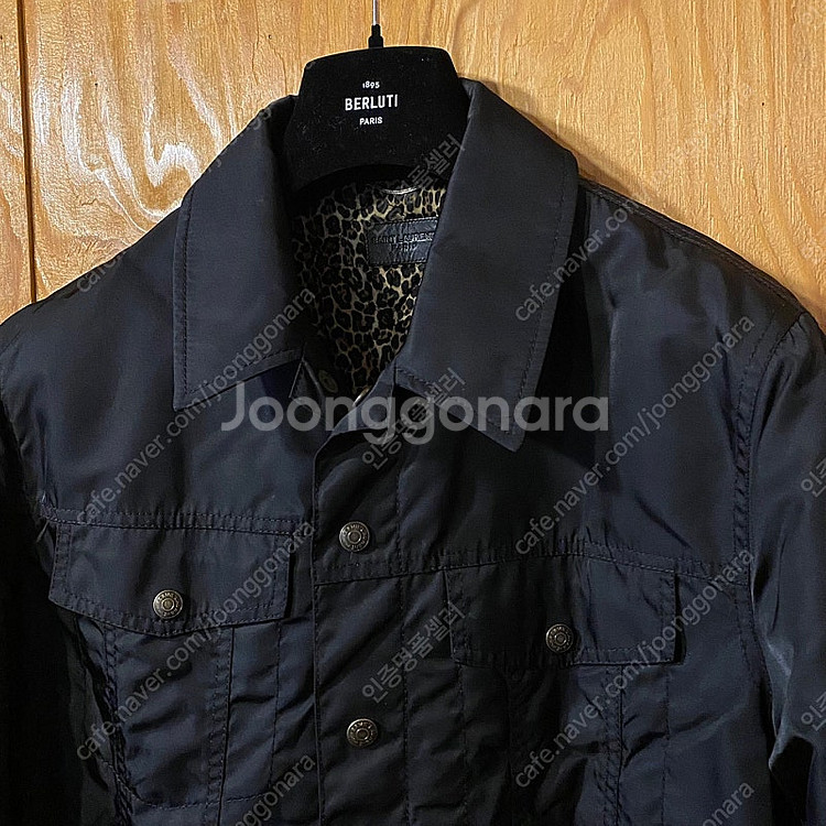 생로랑 22 S/S 나일론 트러커 자켓 695181Y2...--7