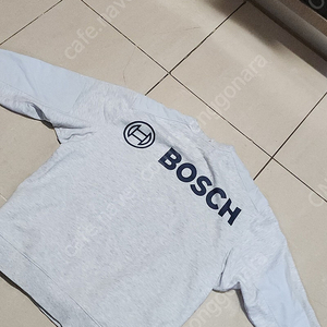 볼디스트 BOSCH 스웻셔츠 100