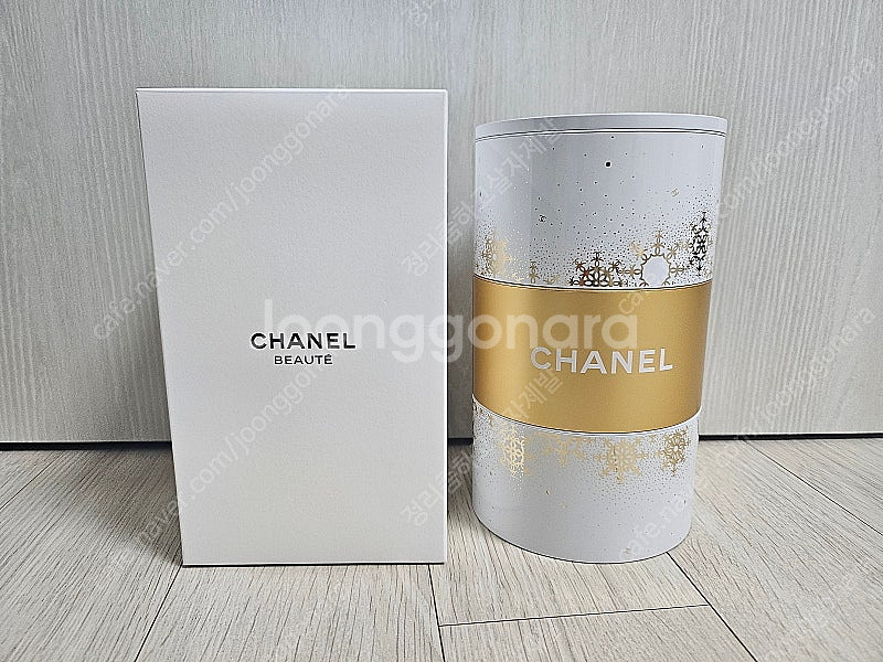 정품) 새상품 샤넬 원형 케이스 보석함 (코스메틱)--0