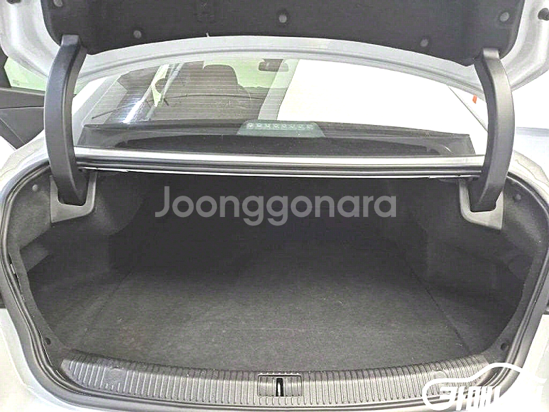 [르노코리아(삼성)]더 뉴 SM6 2.0 LPe SE ...--5