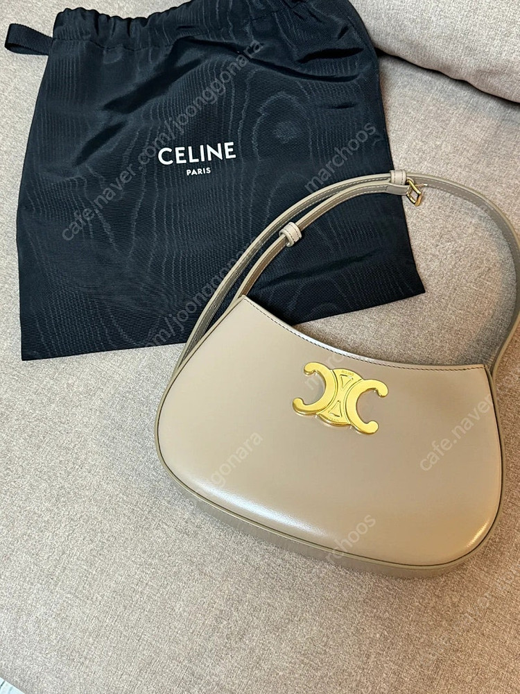 셀린느 틸리백 정품 카프 스킨--0