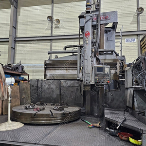 CNC VERTICAL TURNING LATHE (O-M).