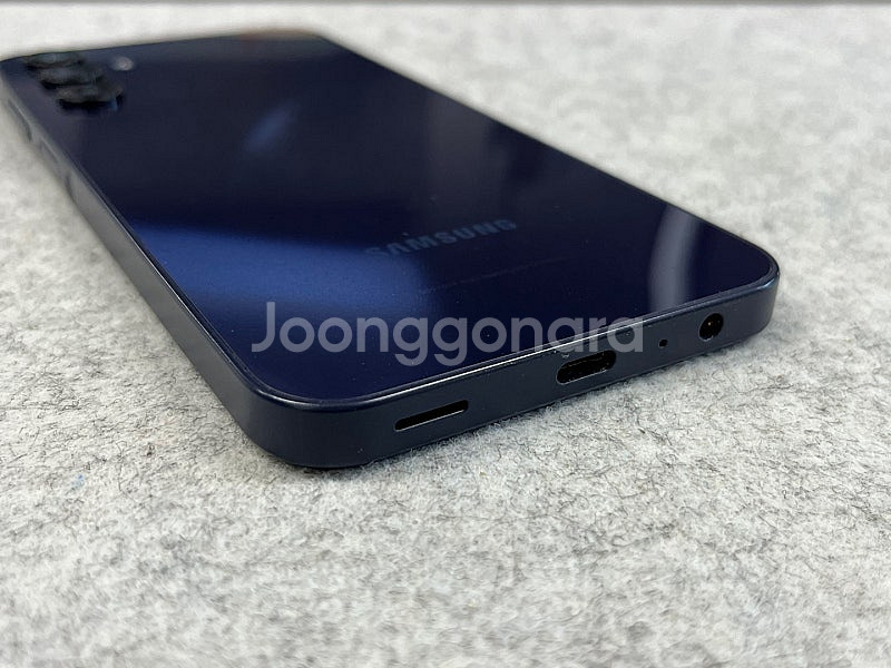 갤럭시A15 블루블랙 128G 미파손 SSS급 찍힘잔상...--7