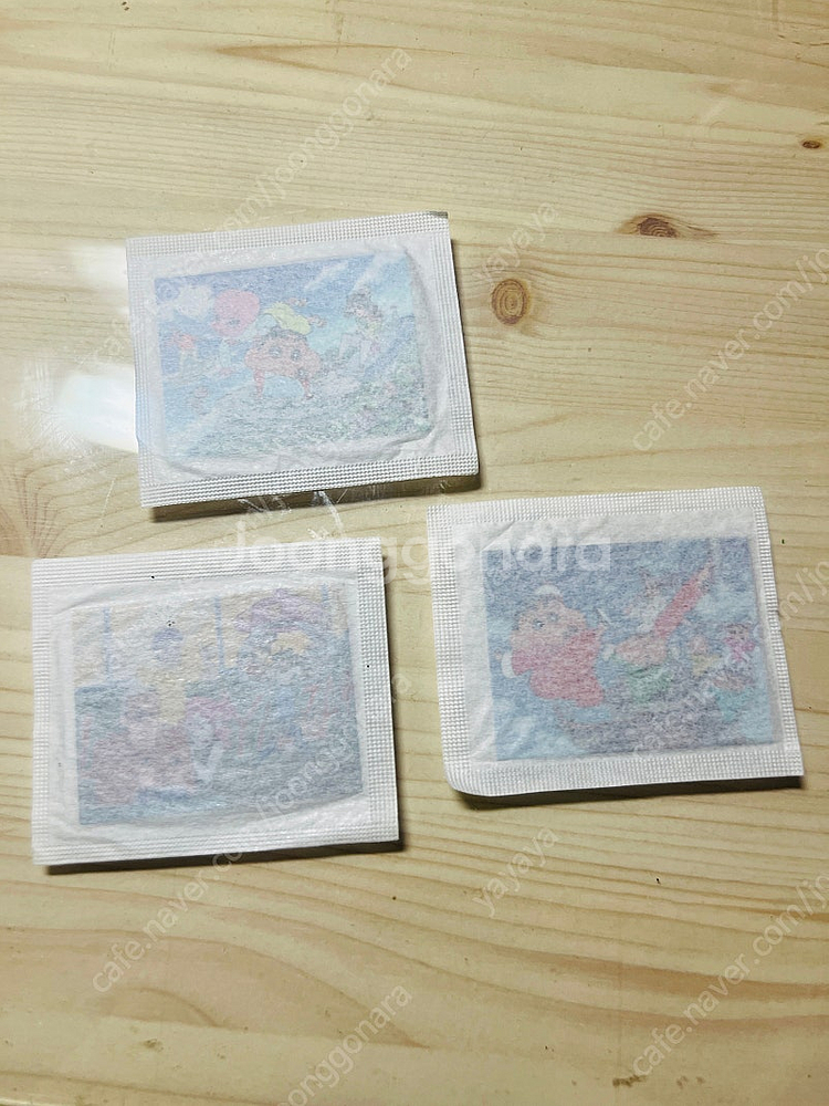 짱구 초코비 모나카씰 스티커 팝니다--1