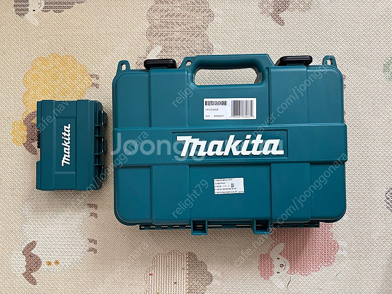 마끼다 충전 해머드릴 HP330D 세트 팝니다.--0