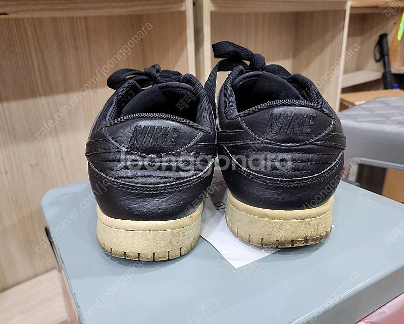 나이키 스니커즈 260미리--3