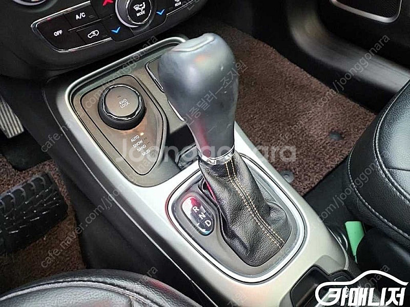 [지프]컴패스 2세대 2.4 AWD 론지튜드 ★중고차★...--8