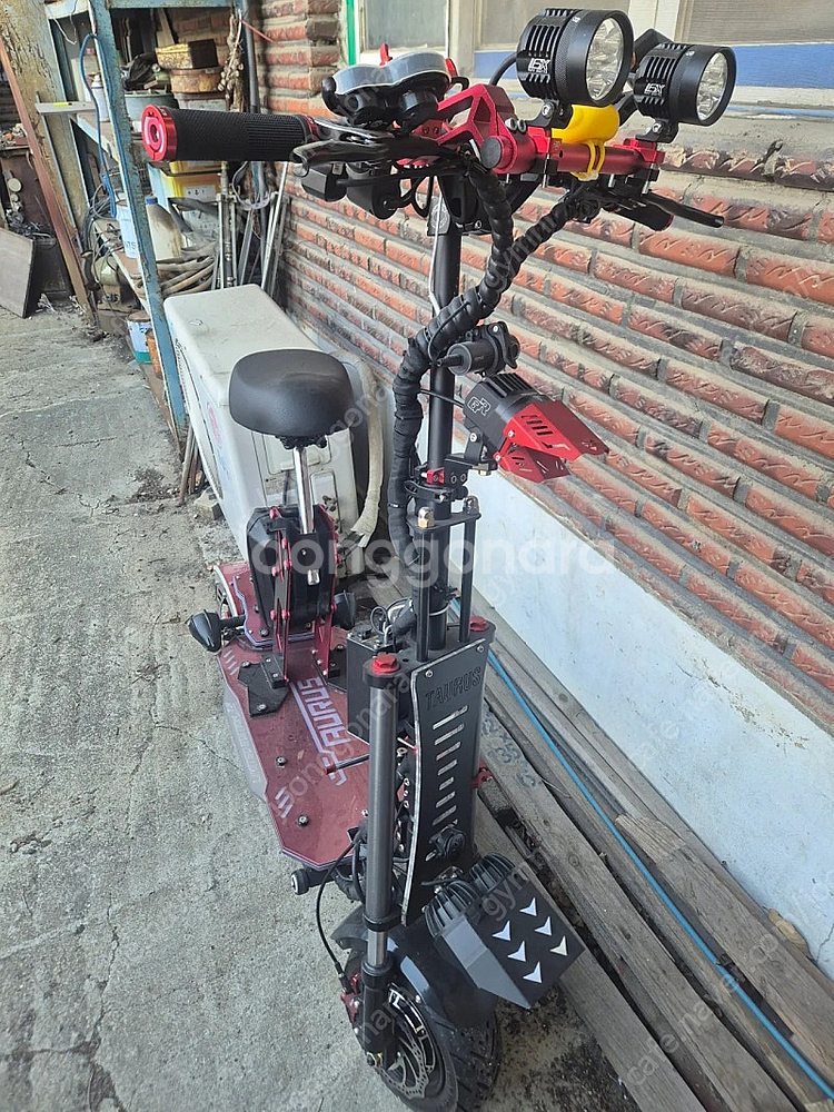 전동킥보드 타우러스 뉴 맥스 60v 35ah 풀튜닝--1