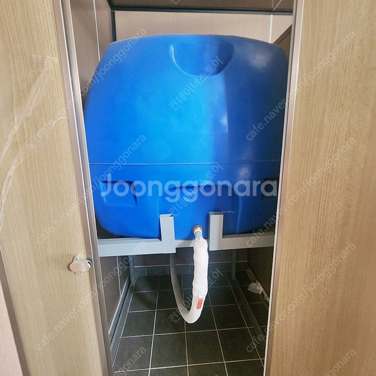 에어컨·온수기 포함! 여주 중고 화장실 컨테이너 (남녀...--7
