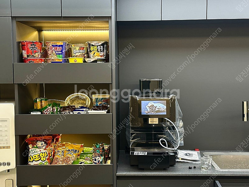 [새상품/정품] 닥터커피 F11 전자동커피머신 오피스커피머신 판매--2